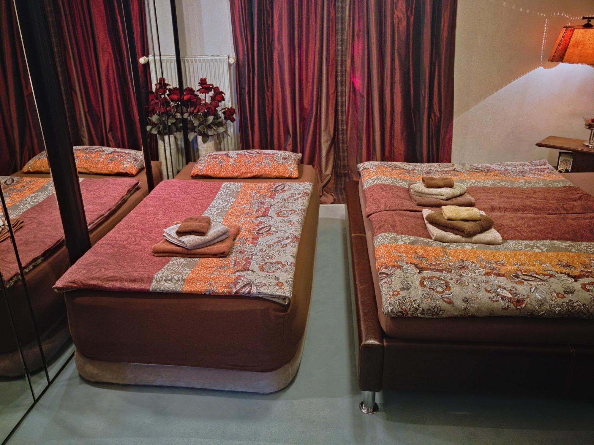 Lion Homestay Мюнхен Номер фото